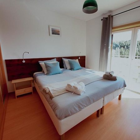 Bed and Breakfast Wellnesshouse Atouguia Da Baleia Exterior foto