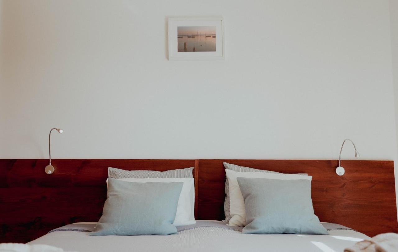 Bed and Breakfast Wellnesshouse Atouguia Da Baleia Exterior foto